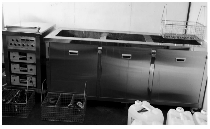 Ultrasonic cleaning system.