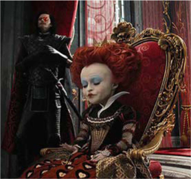 The Red Queen's overly-exaggerated head size. 2010 Movie “Alice In Wonderland” official DVD(June 14, 2013)