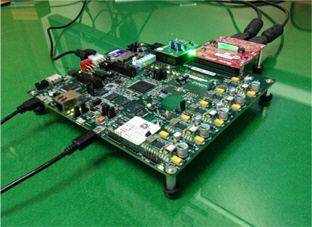 제안한 시스템을 검증하기 위한 FPGA Board